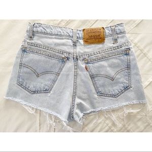 RARE VINTAGE LEVI’S 550 HiRise Shorts (orange tab)